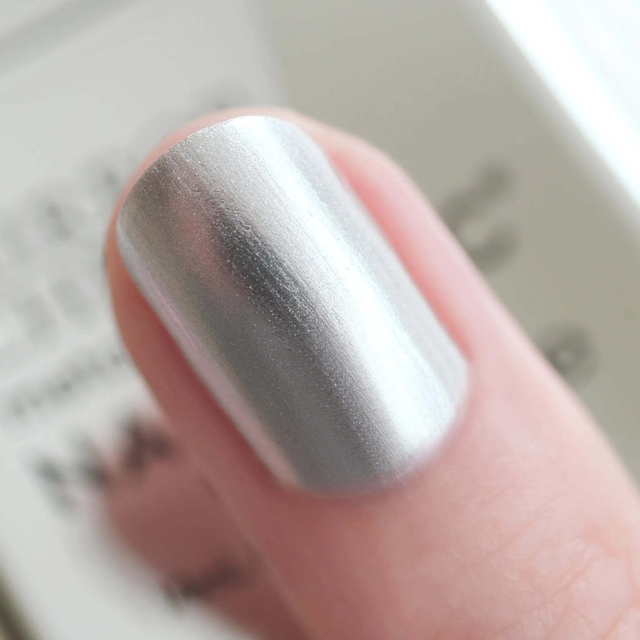 品質は非常に良い ミラー INC（ネイルズ NAILS | サーブド クローム・シルバー ネイルカラー・マニキュア