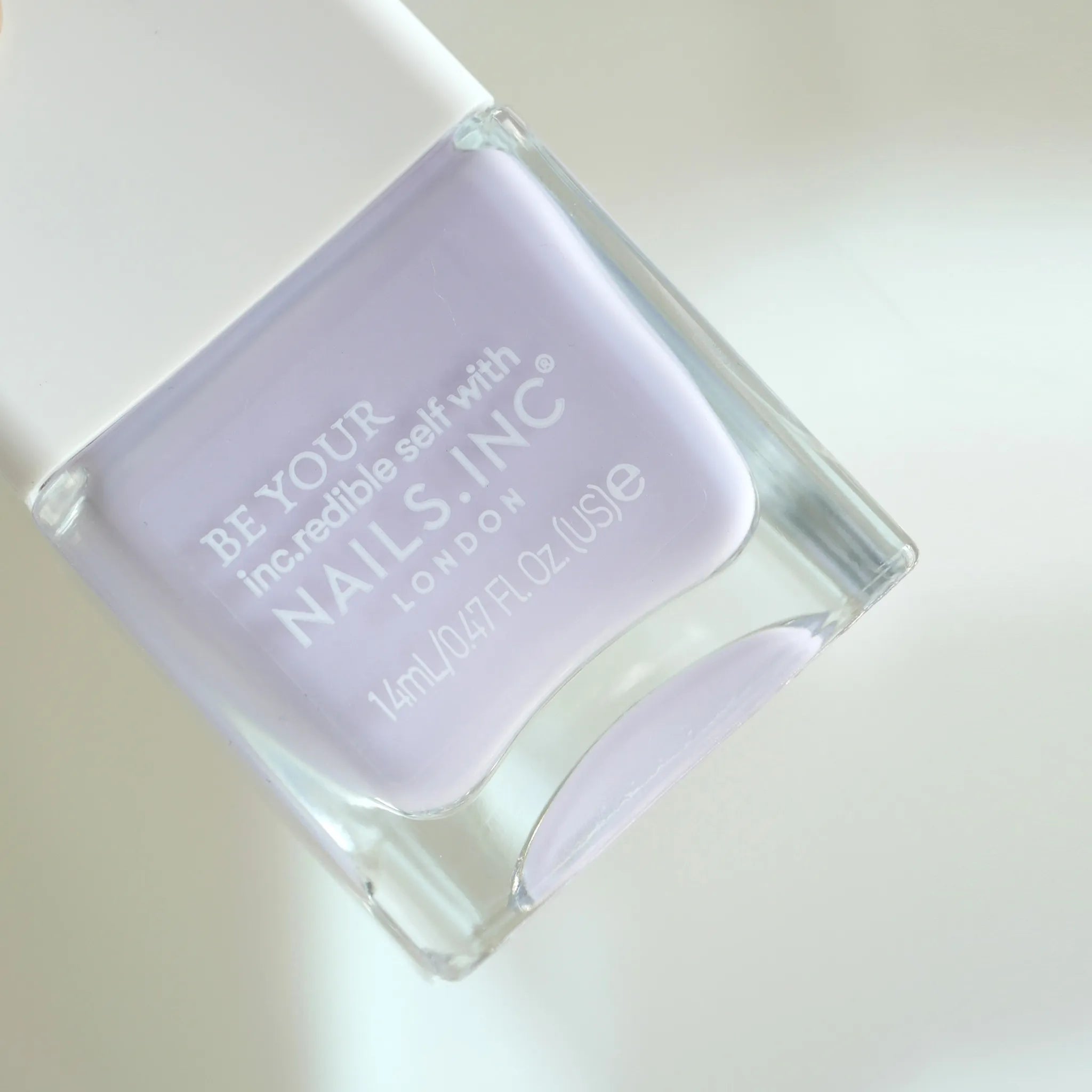 グロー ストーリー グロー バイブス オンリー | NAILS INC （ネイルズ