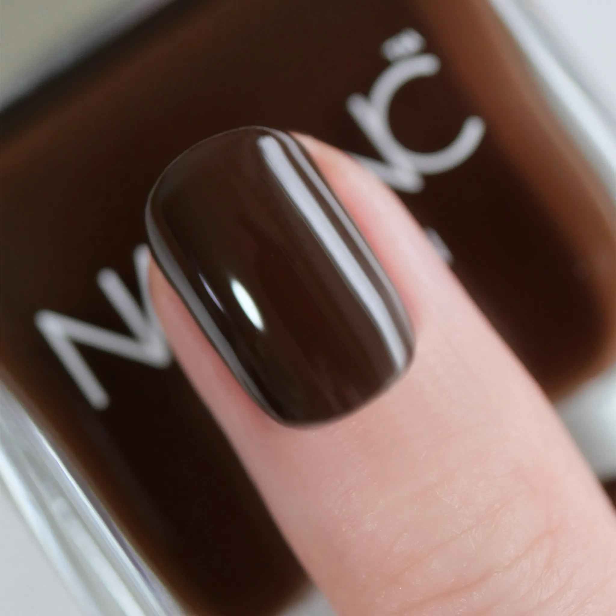 レッツゲットヌード バッキンガム ゲート | NAILS INC（ネイルズ