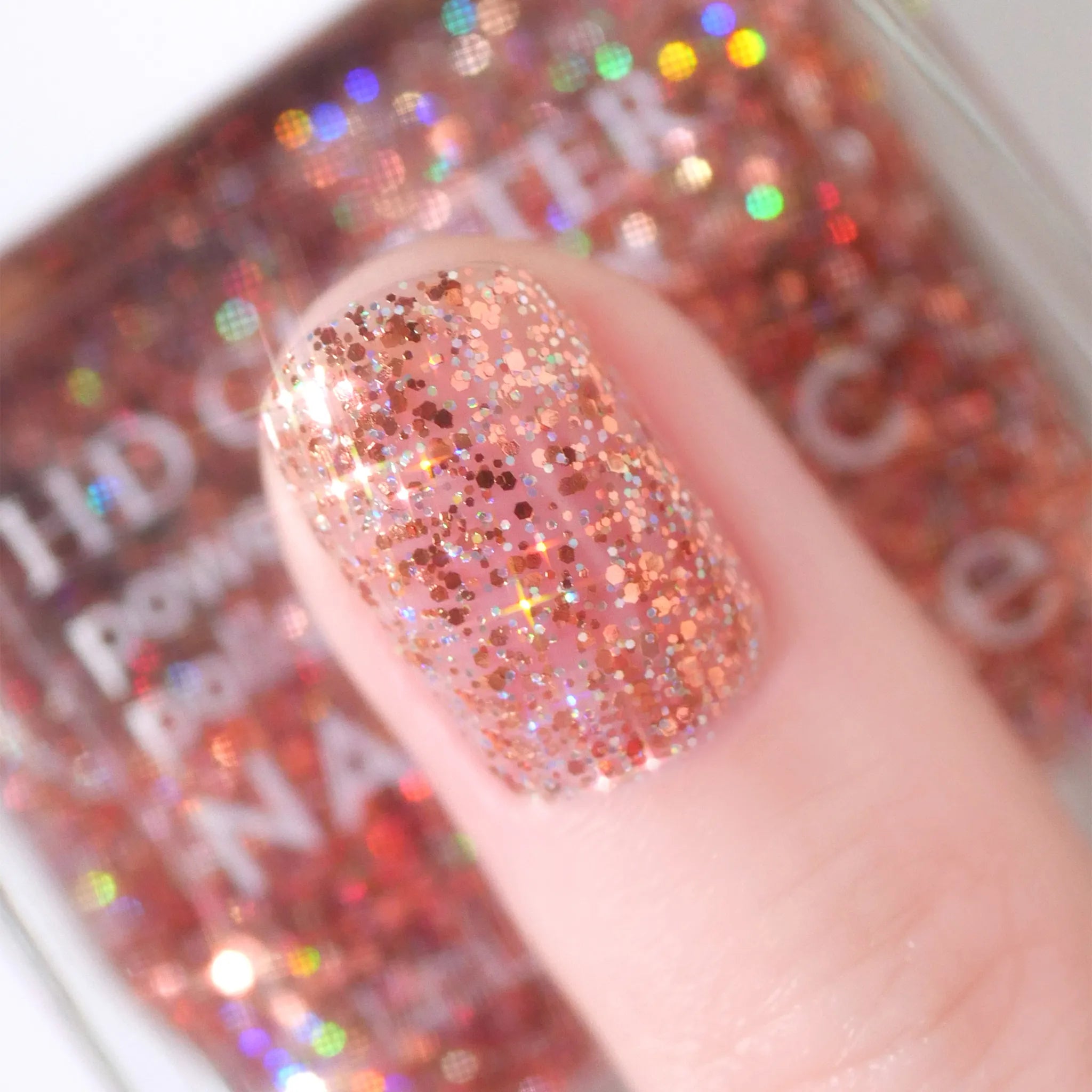 HD グリッター レッツ コネクト | NAILS INC (ネイルズ インク)公式 HD グリッター レッツ コネクト | NAILS INC (ネイルズ インク)公式