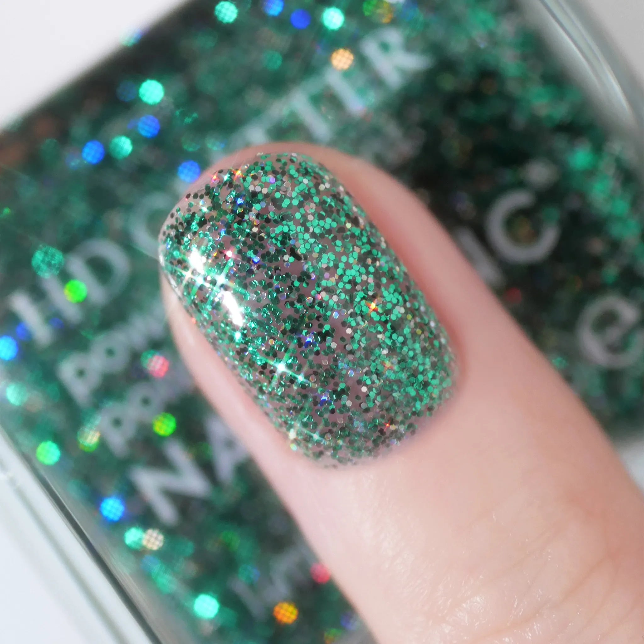 HD グリッター フル フラッシュ | NAILS INC (ネイルズ インク)公式 HD グリッター フル フラッシュ | NAILS INC (ネイルズ インク)公式