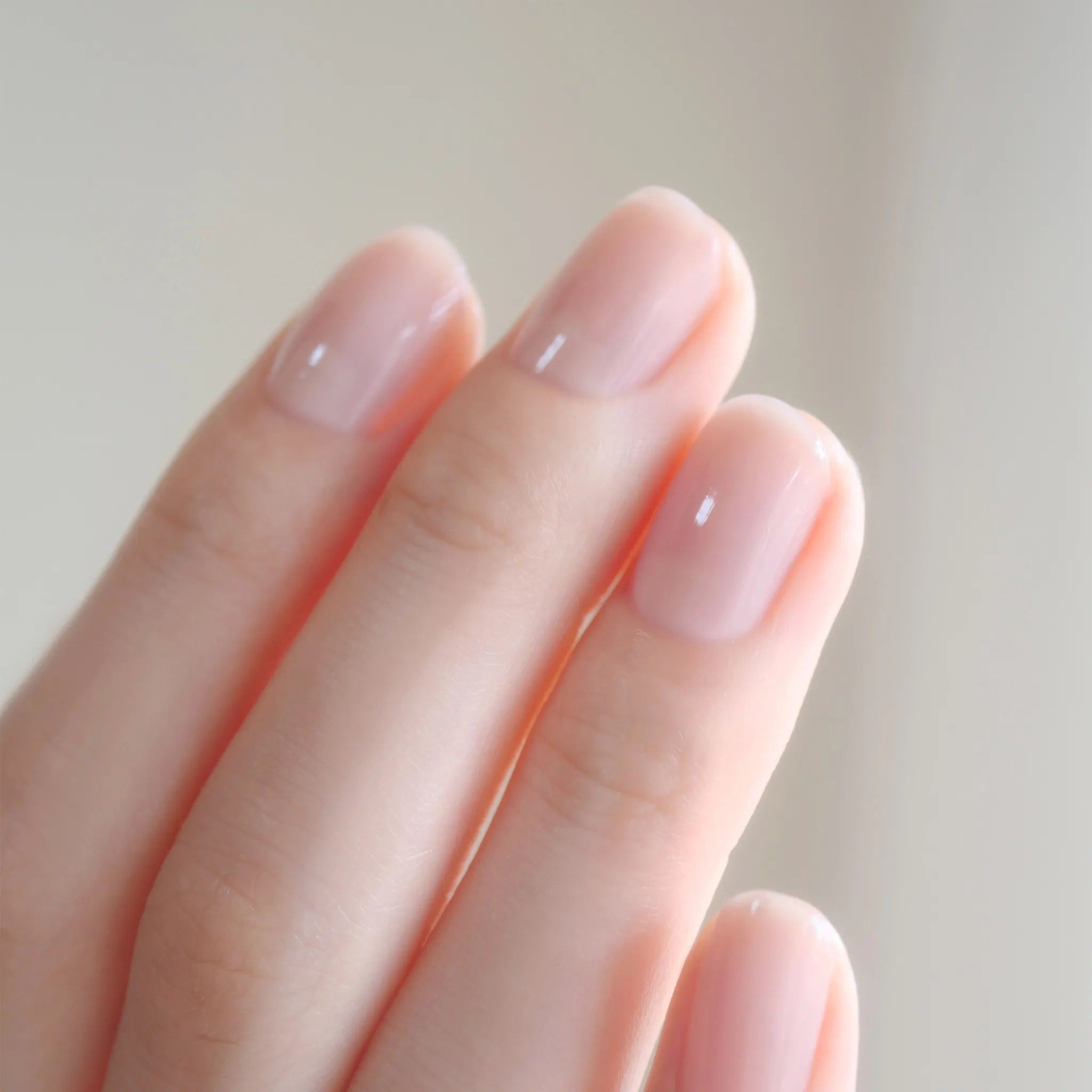 45 セカンド スピーディ レイト ナイツ イン ロンドン | NAILS INC