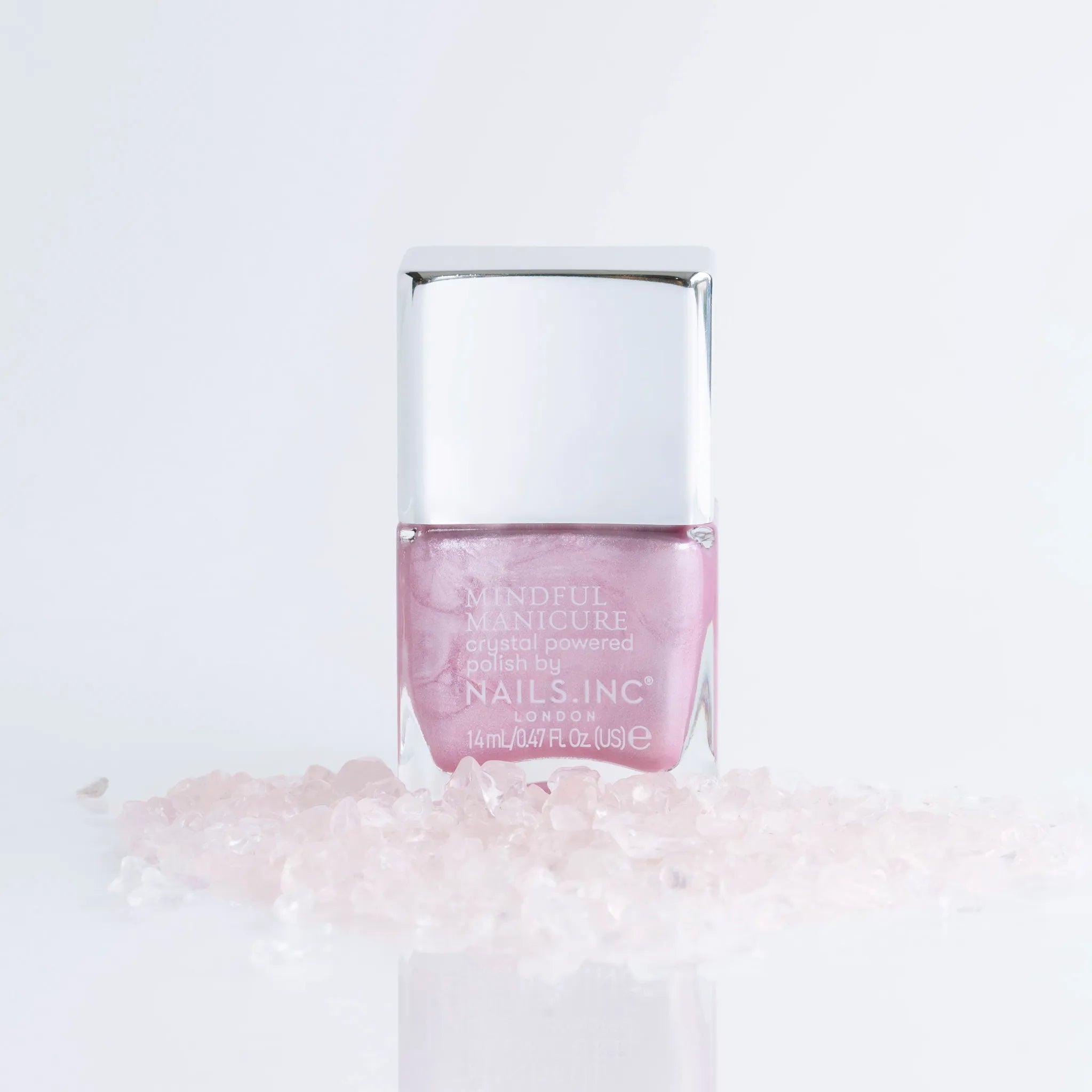 マインドフル マニキュア メイド トゥ マニフェスト | NAILS INC