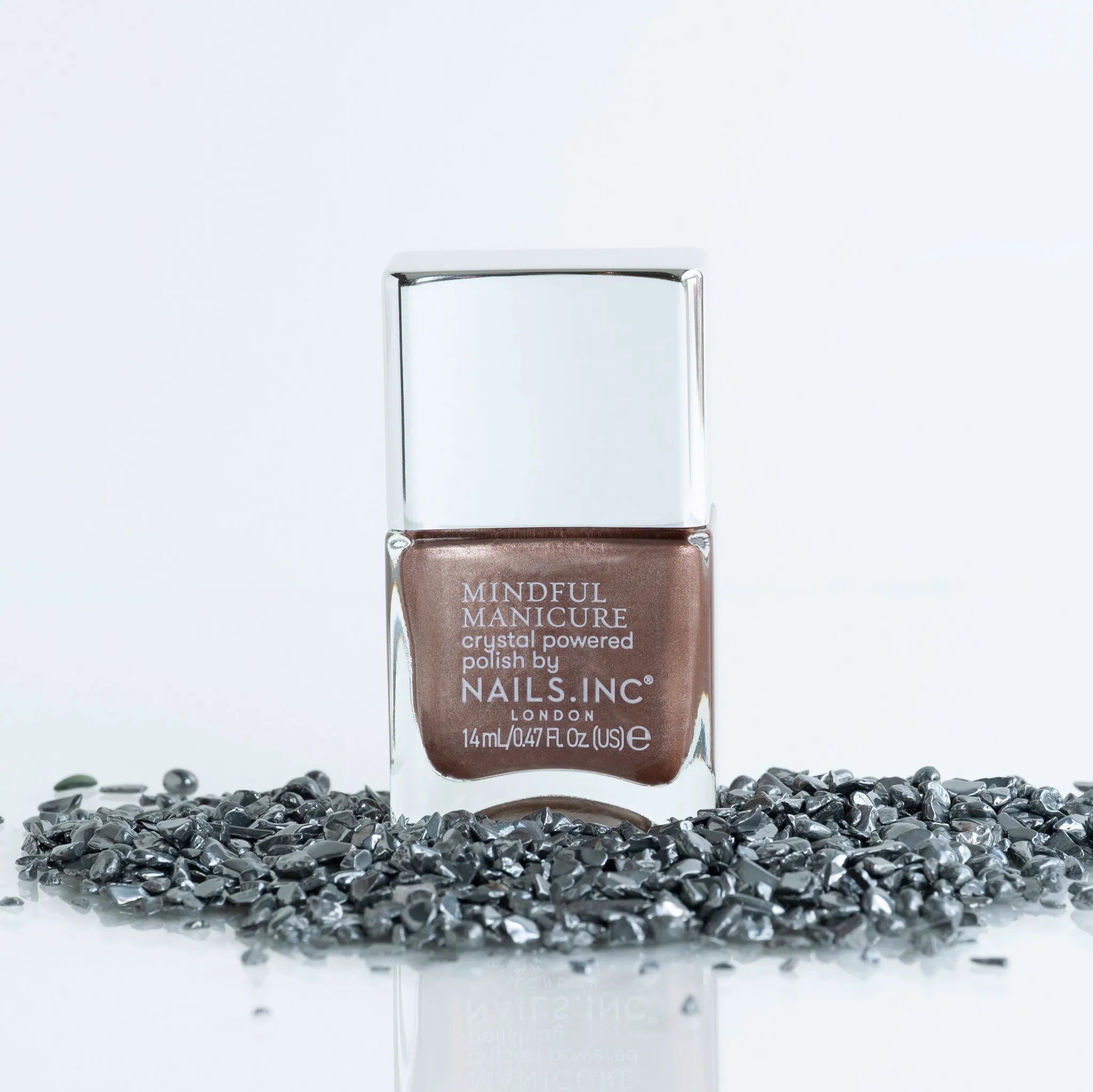 マインドフル マニキュア グレイズド イン ゼン | NAILS INC