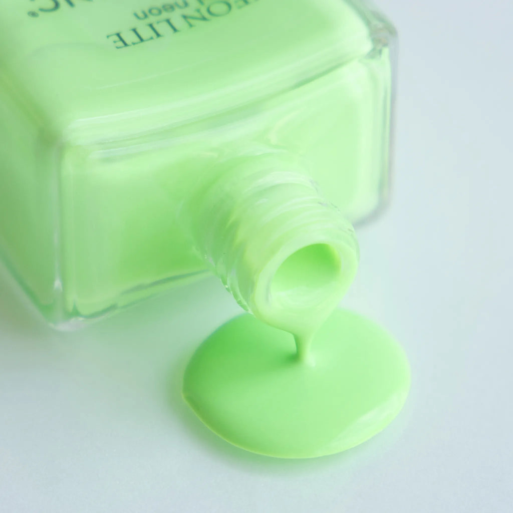 ネオン ライト ライトクリフィー ロード | NAILS INC （ネイルズ インク）公式オンラインショップ