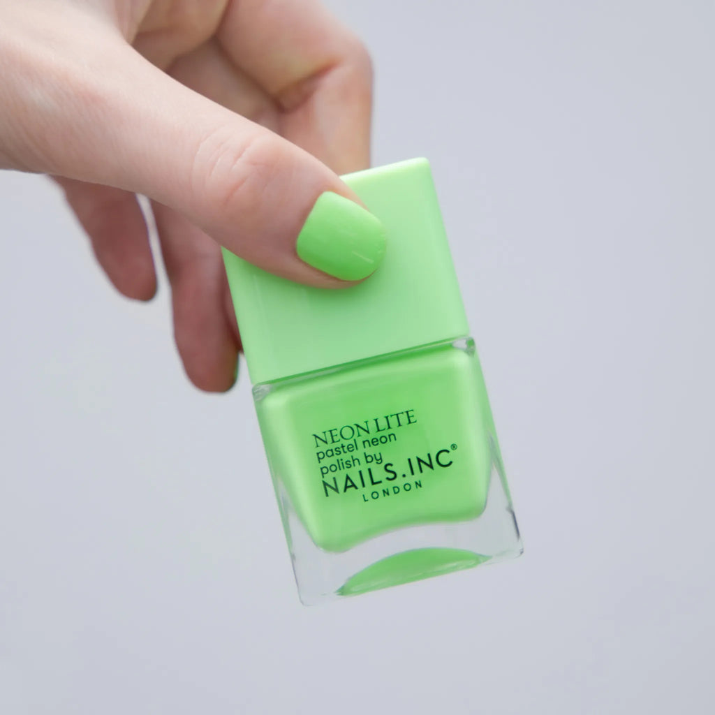 ネオン ライト ライトクリフィー ロード | NAILS INC （ネイルズ インク）公式オンラインショップ