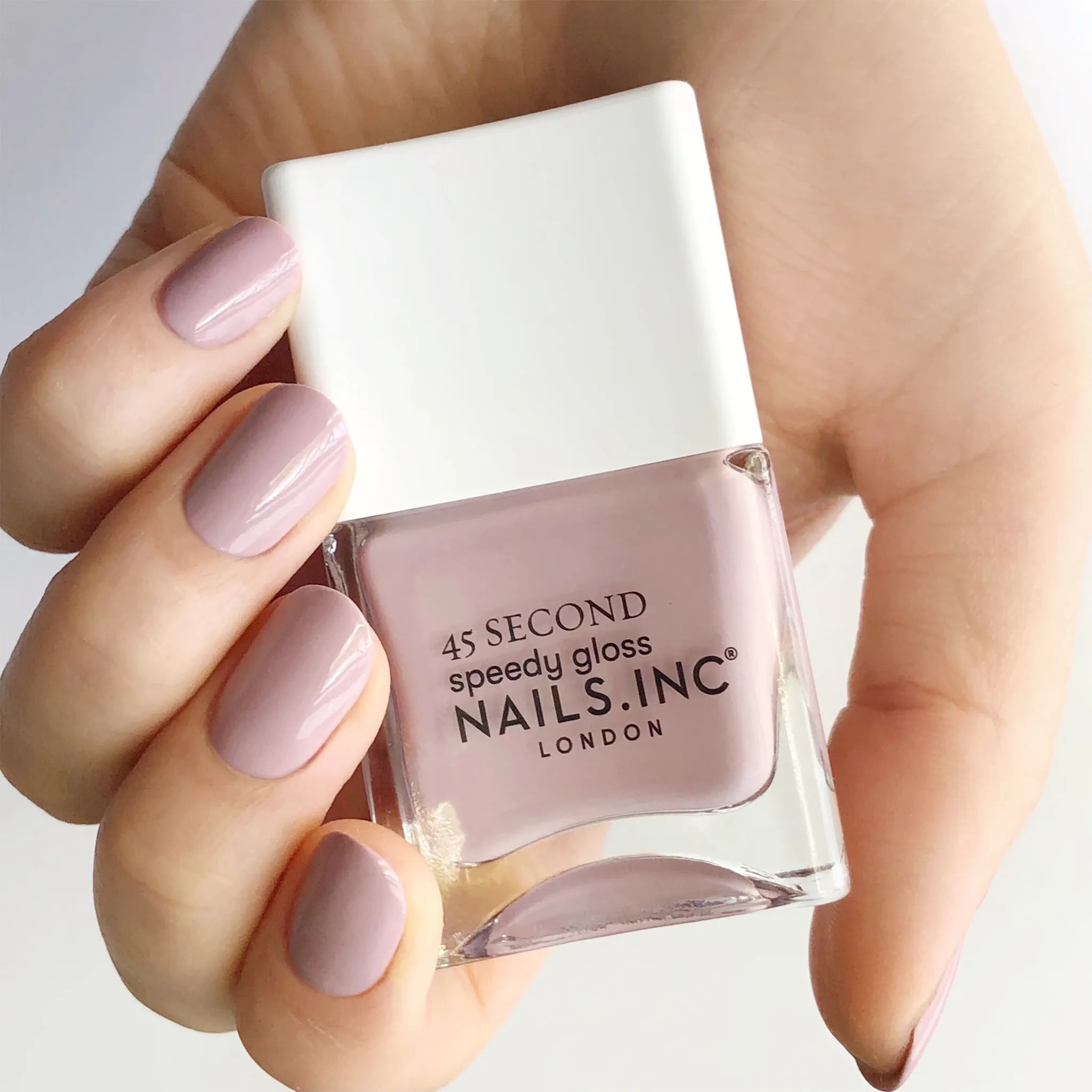 45 セカンド スピーディ キングス クロス キープス クール | NAILS INC 45 セカンド スピーディ キングス クロス キープス クール | NAILS INC