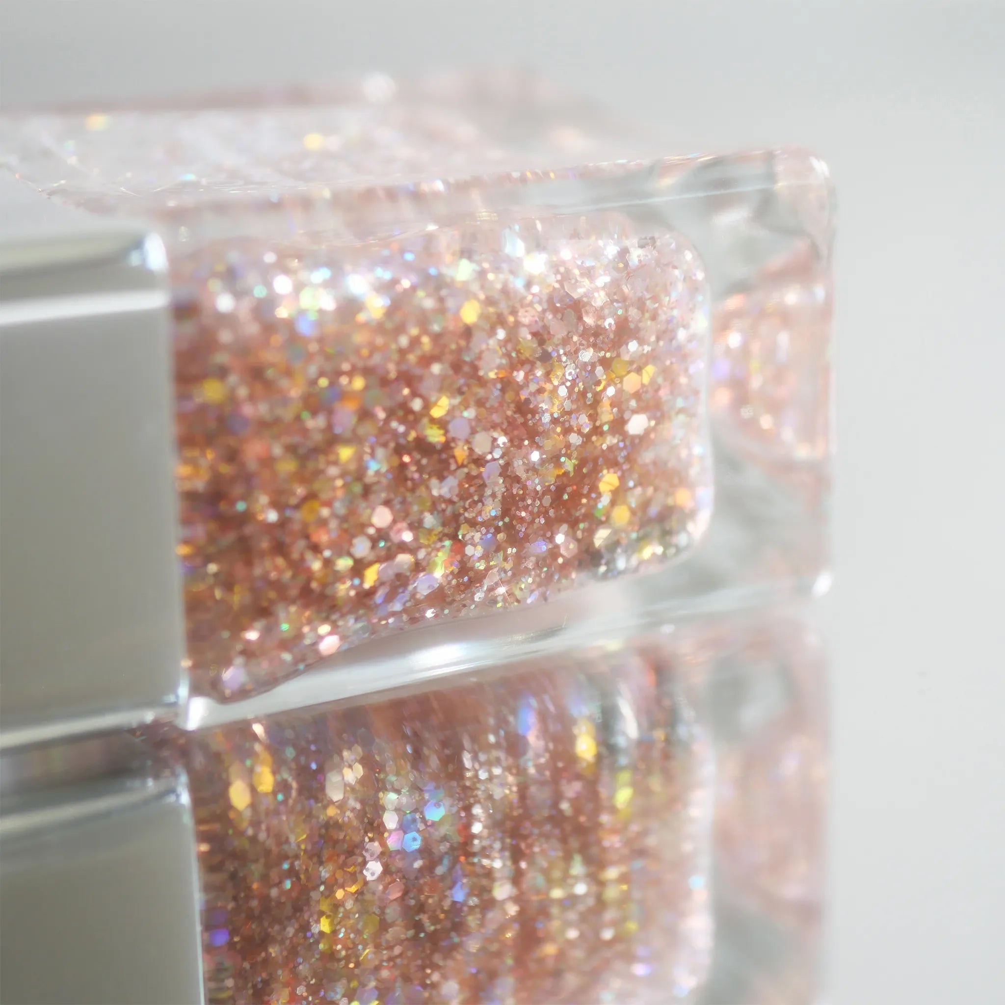 スーパー シークイン ピーチ ティー フィズ | NAILS INC （ネイルズ